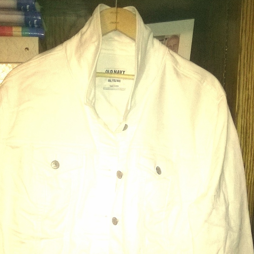 NWOT Old Navy Jean Jacket White XXL